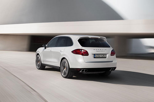 2012-porsche-cayenne-turbo-s