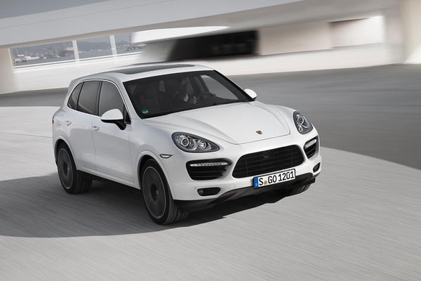 2012-porsche-cayenne-turbo-s