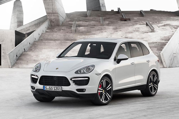 2012-porsche-cayenne-turbo-s