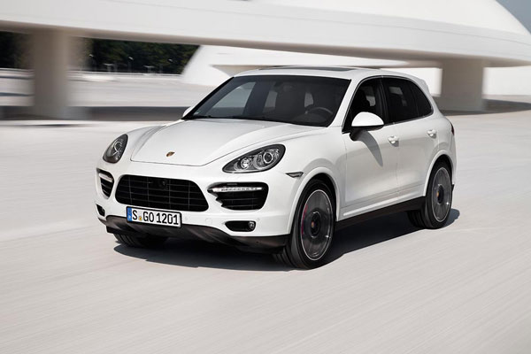 2012-porsche-cayenne-turbo-s