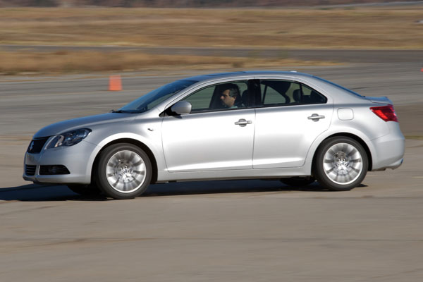 2009-suzuki-kizashi