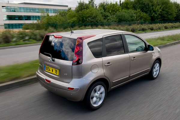 2008-nissan-note