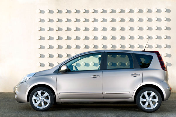 2008-nissan-note