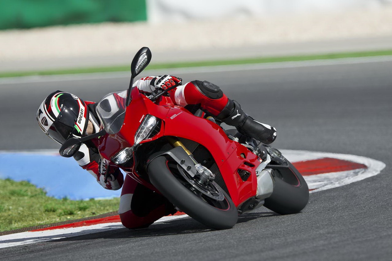 ducati-1199-panigale-galerija