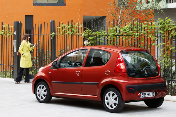 2008-peugeot-107-5-vrata