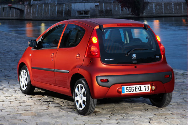 2008-peugeot-107-5-vrata