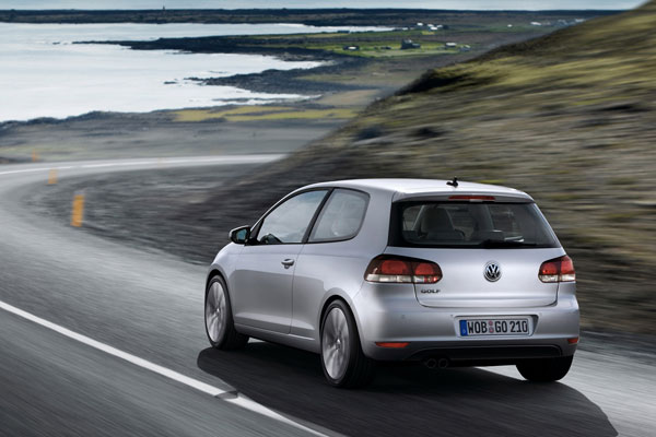 2008-volkswagen-golf-vi-3-vrata