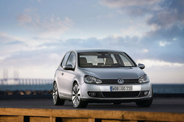 2008-volkswagen-golf-vi-3-vrata