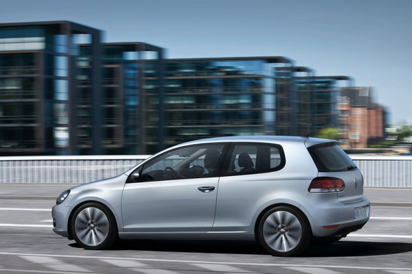 2008-volkswagen-golf-vi-3-vrata