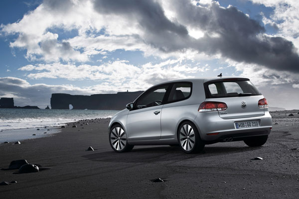 2008-volkswagen-golf-vi-3-vrata