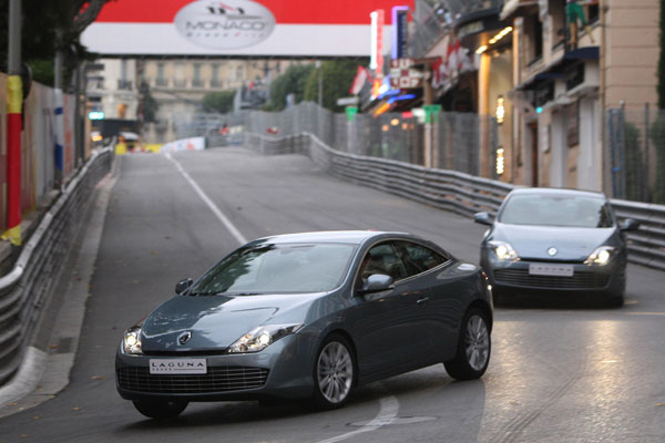 2008-renault-laguna-coupe