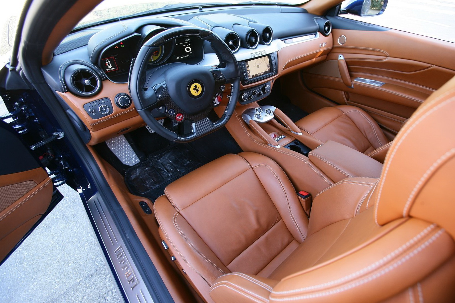 ferrari-ff-galerija