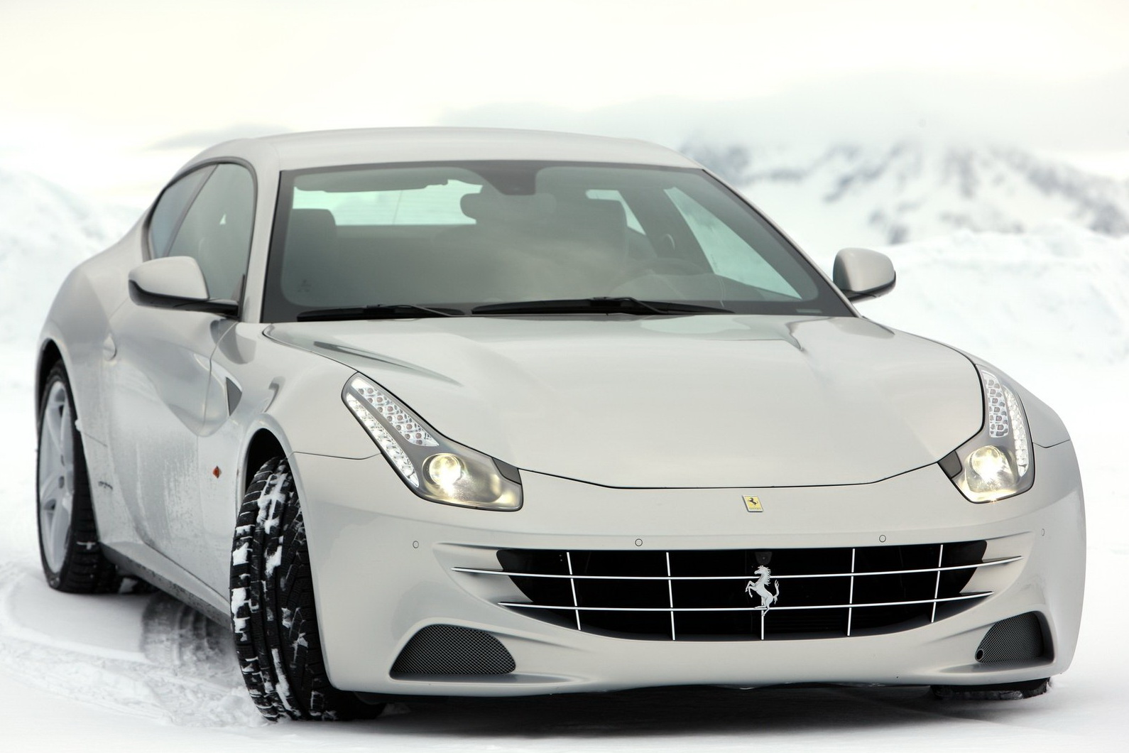 ferrari-ff-galerija