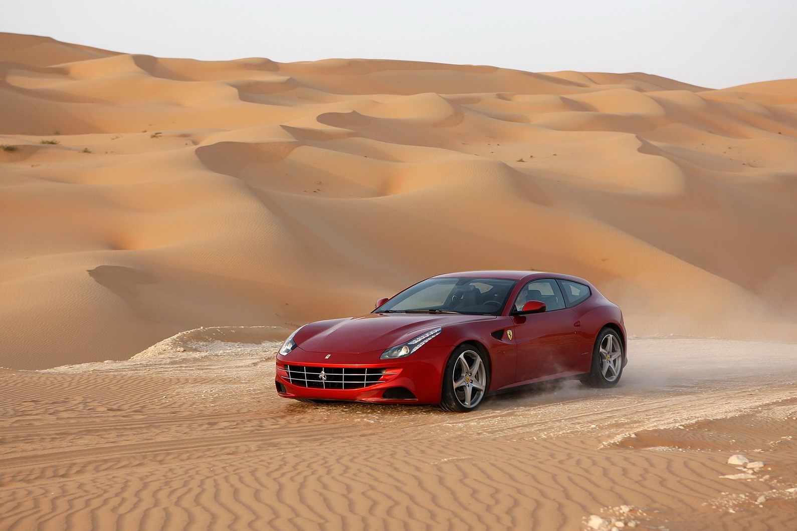 ferrari-ff-galerija