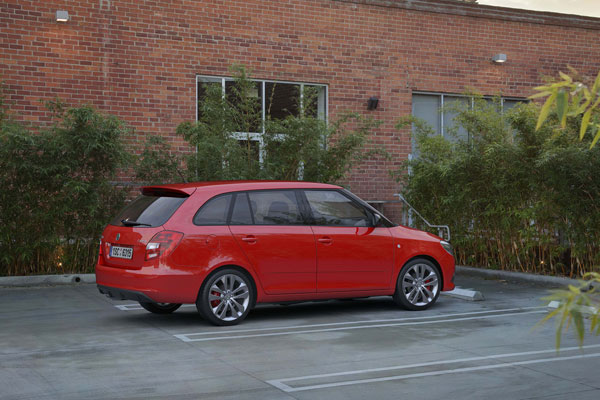 2010-skoda-fabia-combi-rs