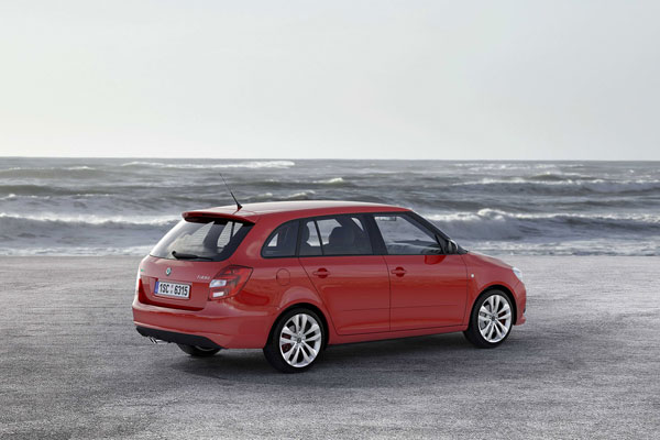 2010-skoda-fabia-combi-rs