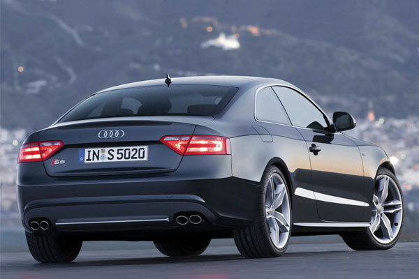 2012-audi-s5-coupe