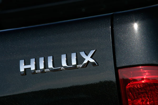 2006-toyota-hilux