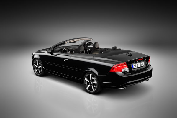 2005-volvo-c70-