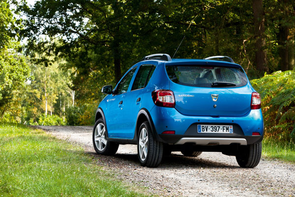 2012-dacia-sandero-stepway-2