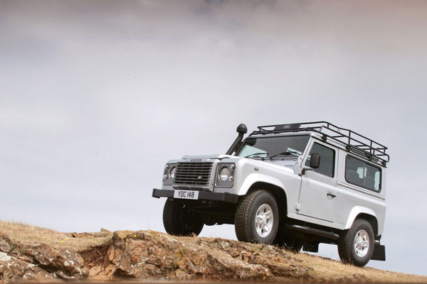 2007-land-rover-defender-90