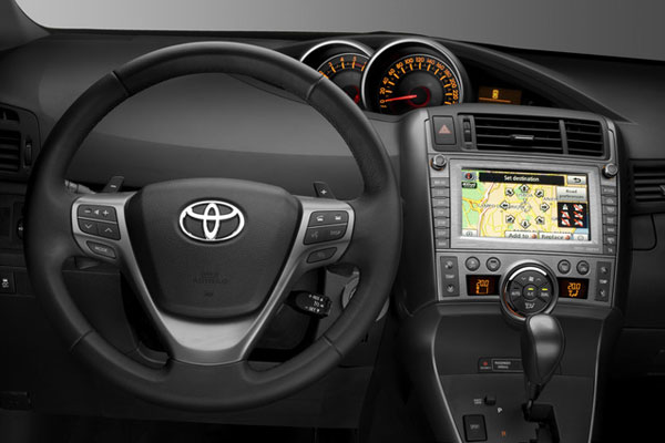 2009-toyota-verso