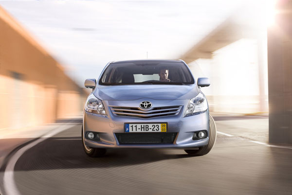 2009-toyota-verso