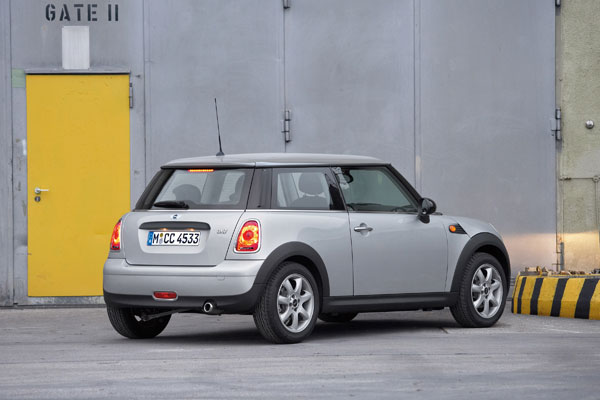 2007-mini-one