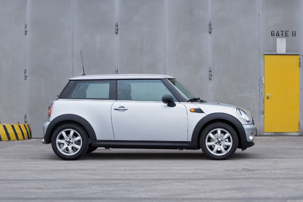 2007-mini-one