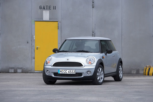 2007-mini-one