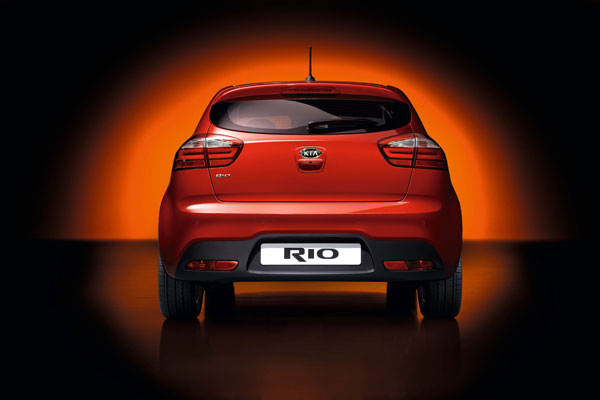 2012-kia-rio-hatchback-3-doors