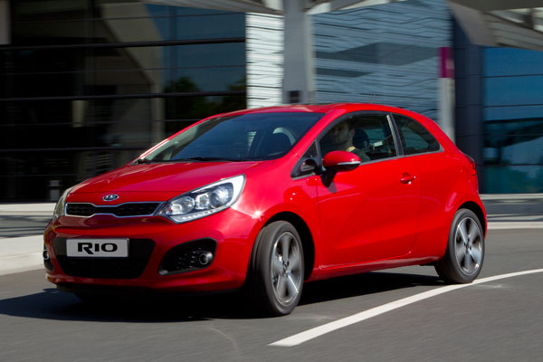 2012-kia-rio-hatchback-3-doors