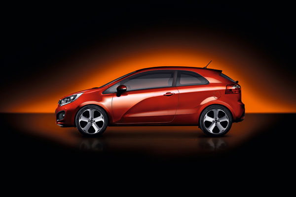 2012-kia-rio-hatchback-3-doors