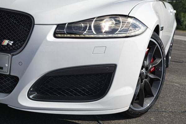 2012-jaguar-xf