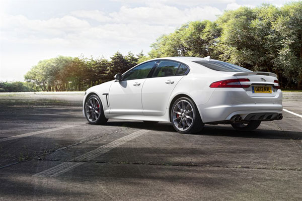 2012-jaguar-xf