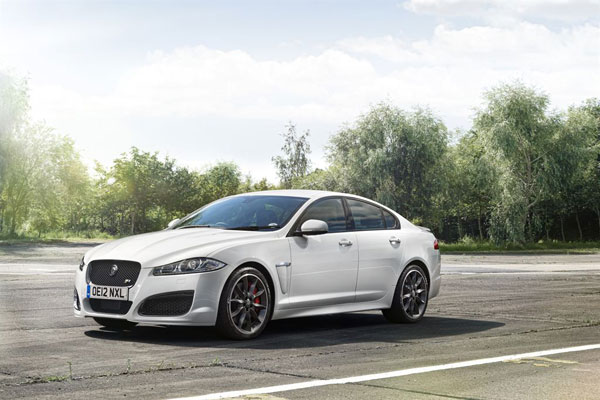 2012-jaguar-xf