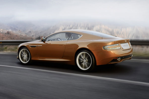 2011-aston-martin-virage