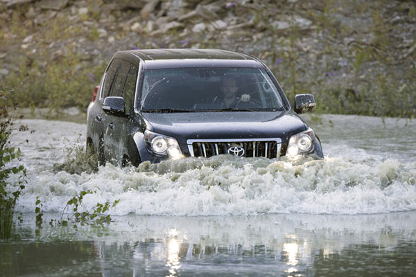 2009-toyota-land-cruiser