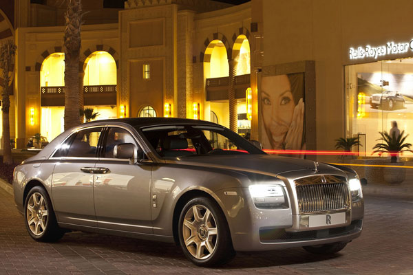 2009-rolls-royce-ghost