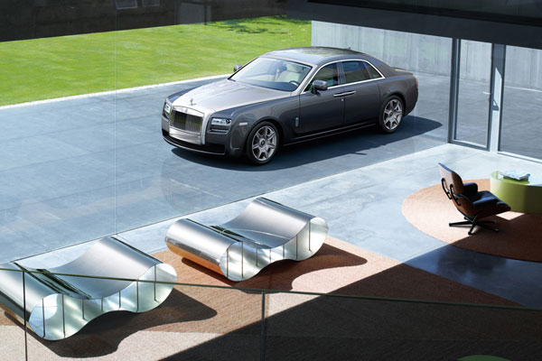 2009-rolls-royce-ghost