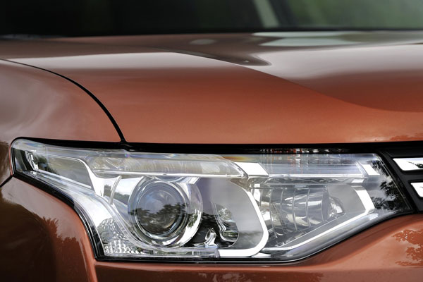 2012-mitsubishi-outlander