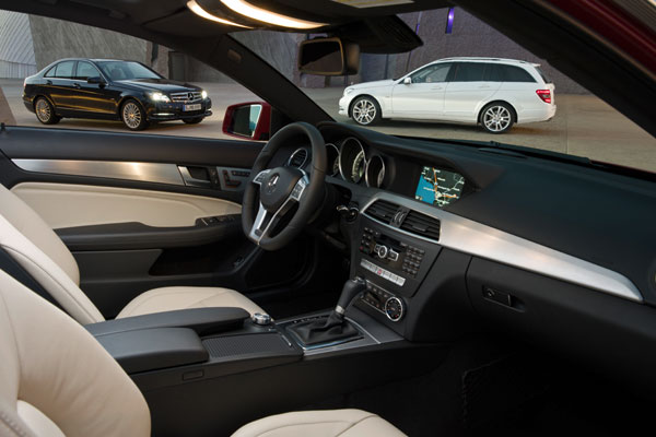 2011-mercedes-benz-c-klasa-w204