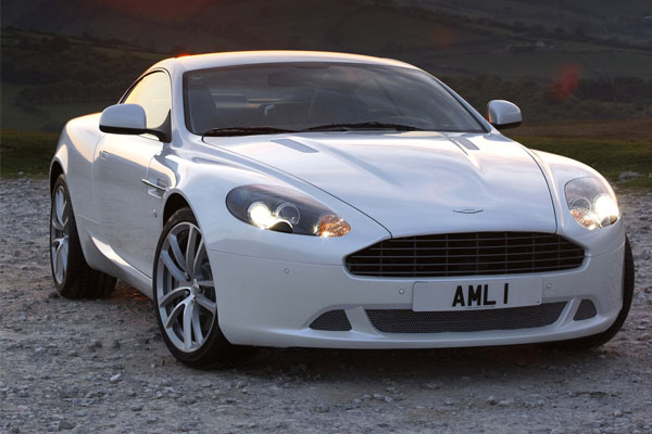 2010-aston-martin-db9-coupe