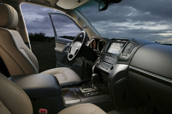 2007-toyota-land-cruiser-v8