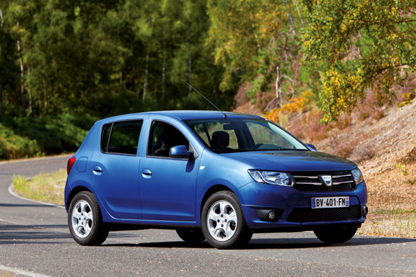 2012-dacia-sandero-2