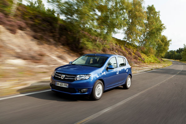 2012-dacia-sandero-2