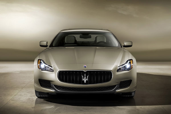 2013-maserati-quattroporte-vi