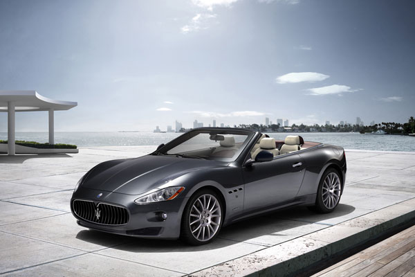 2010-maserati-grancabrio