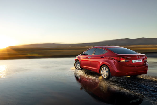 2012-hyundai-elantra