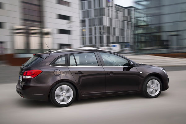 2012-chevrolet-cruze-wagon